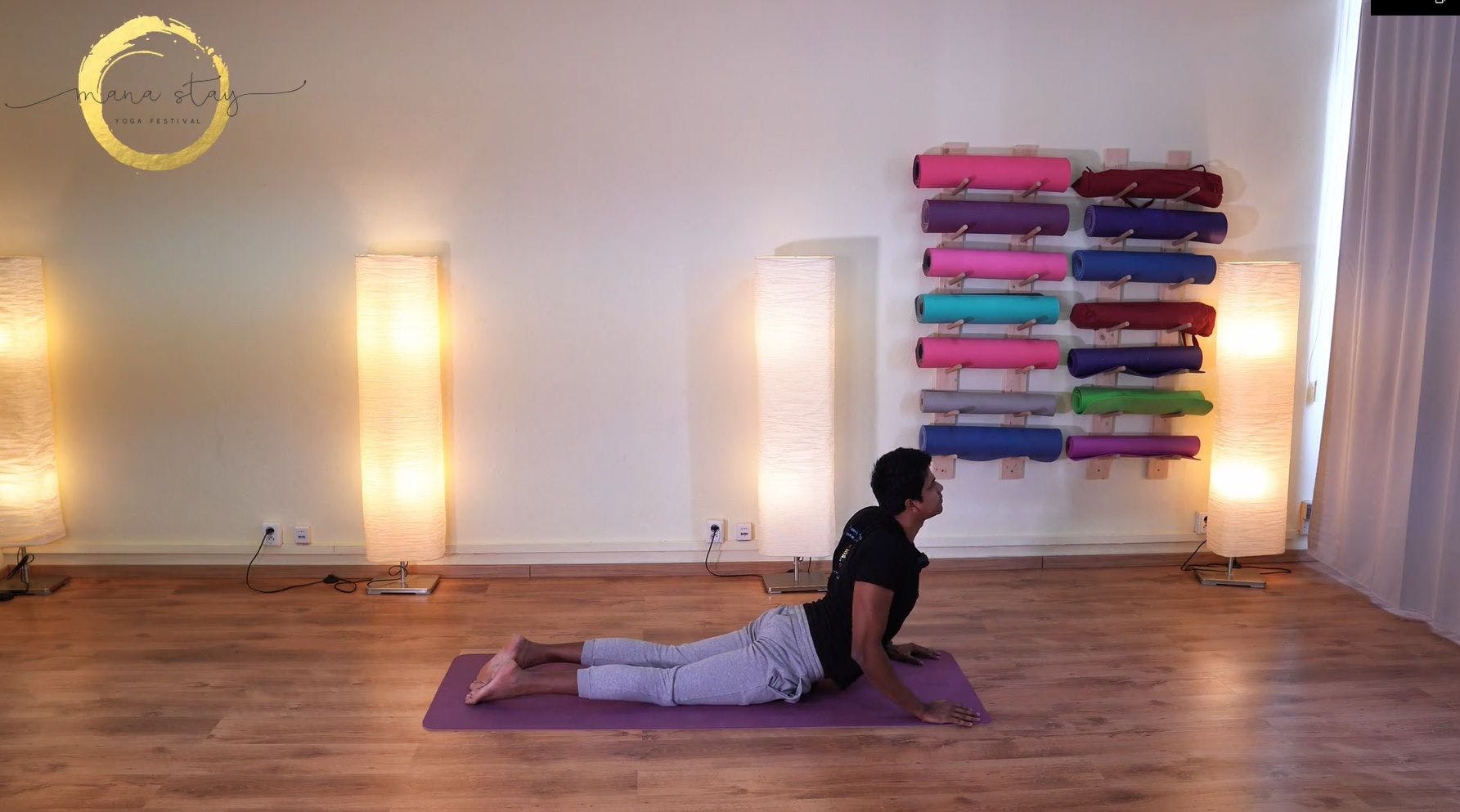 Visak Raveendran - MANASTAY - Easy yoga practise